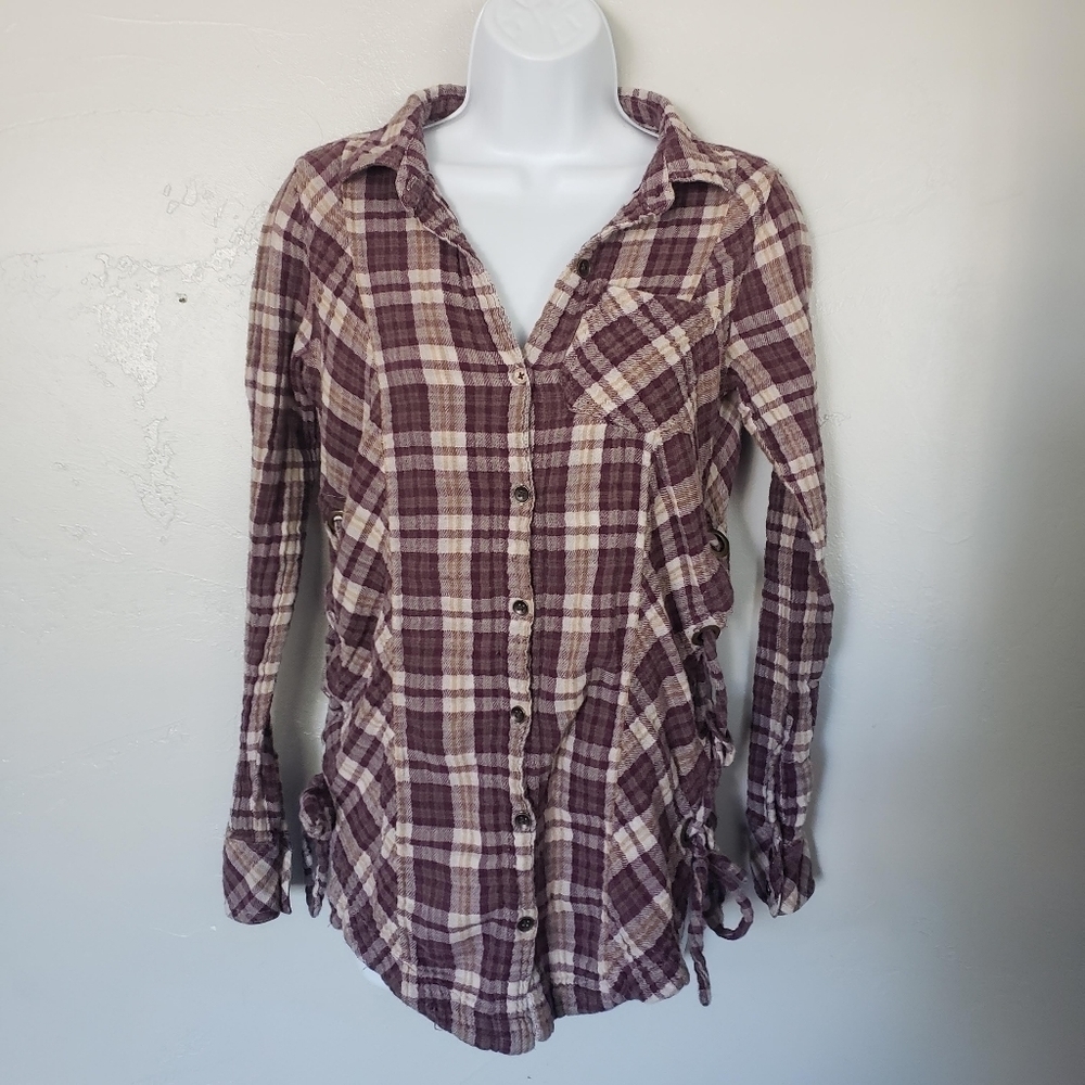 Gilded Intent Small Plaid Long Sleeve Shirt Lace Up Sides Button Front Burgundy